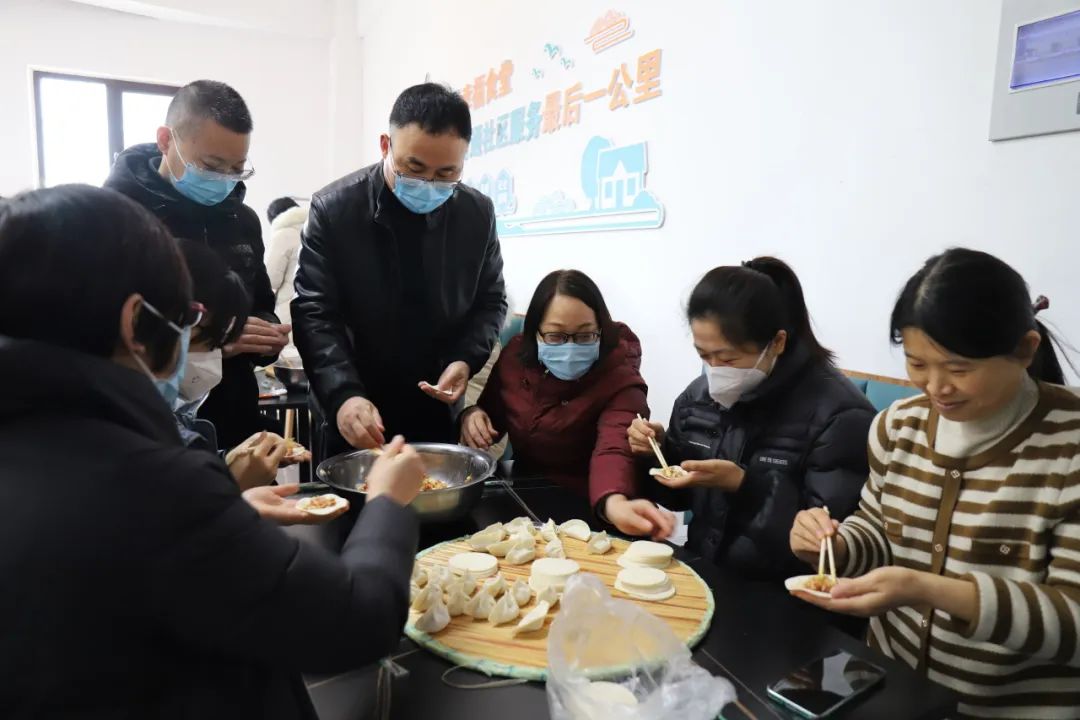 我们的节日——临沂市第三人民医院走进恒大社区开展“温暖冬至,爱在社区”志愿活动